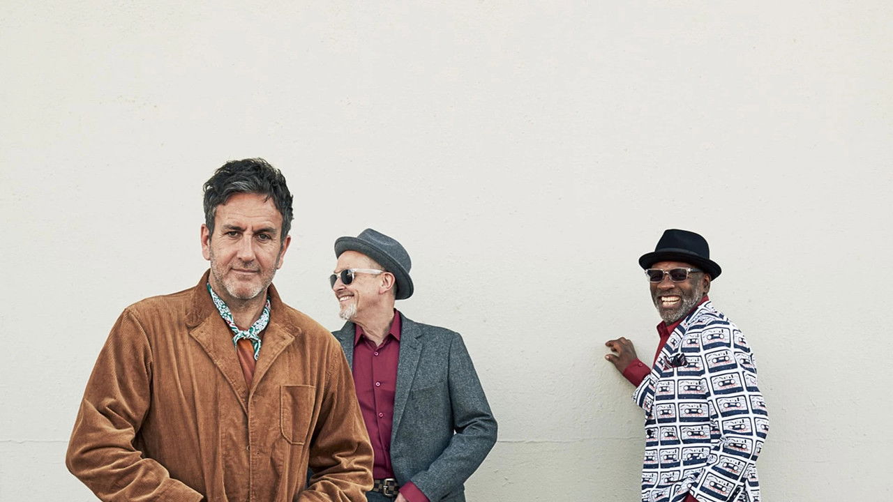 Record On: The Specials - A Message to You backdrop