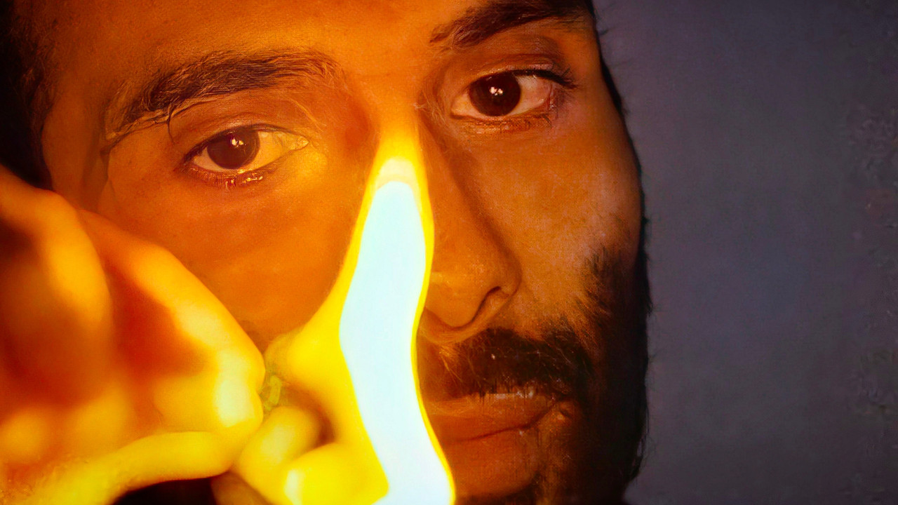 Mustapha El Atrassi - La Vie Est Folle backdrop