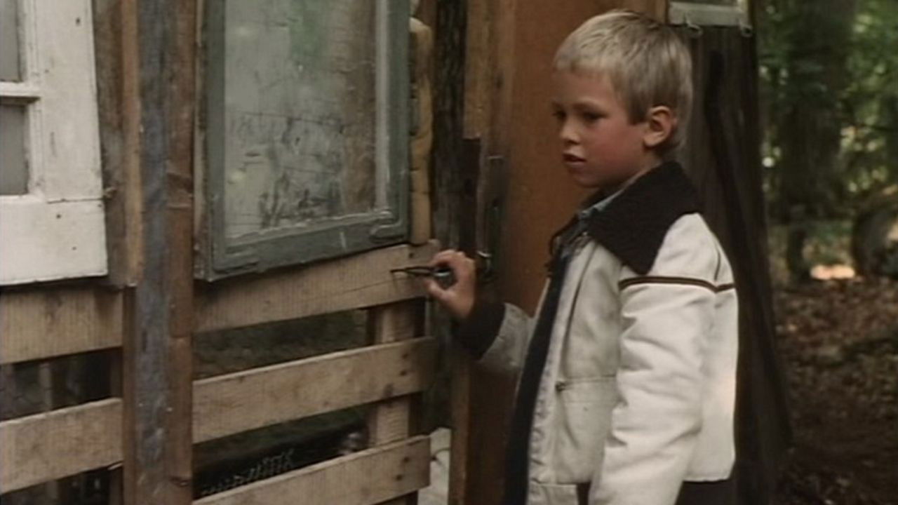 Good People backdrop