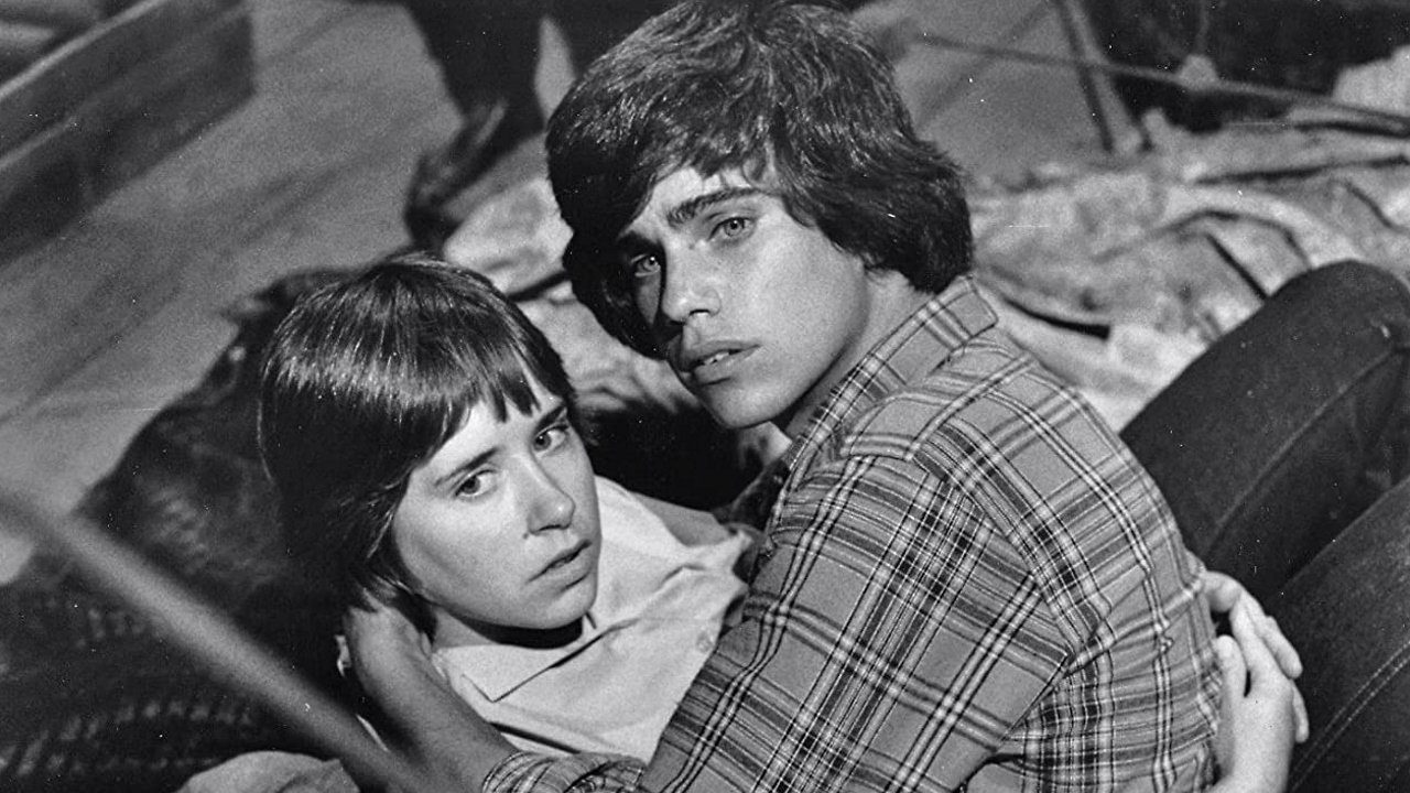 Die Laughing backdrop