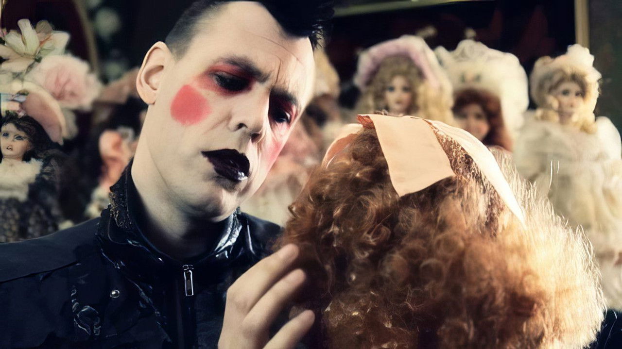 Henric de la Cour backdrop