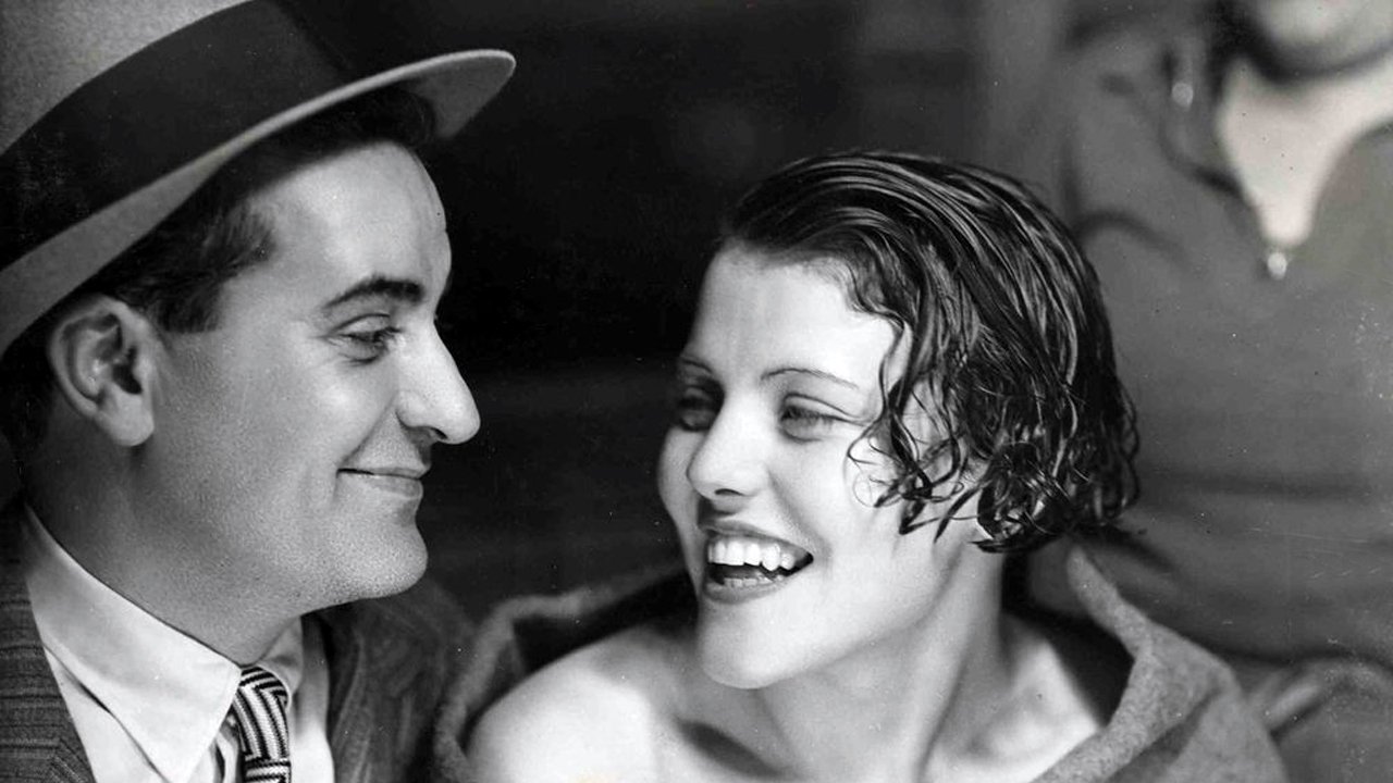 Justin de Marseille backdrop