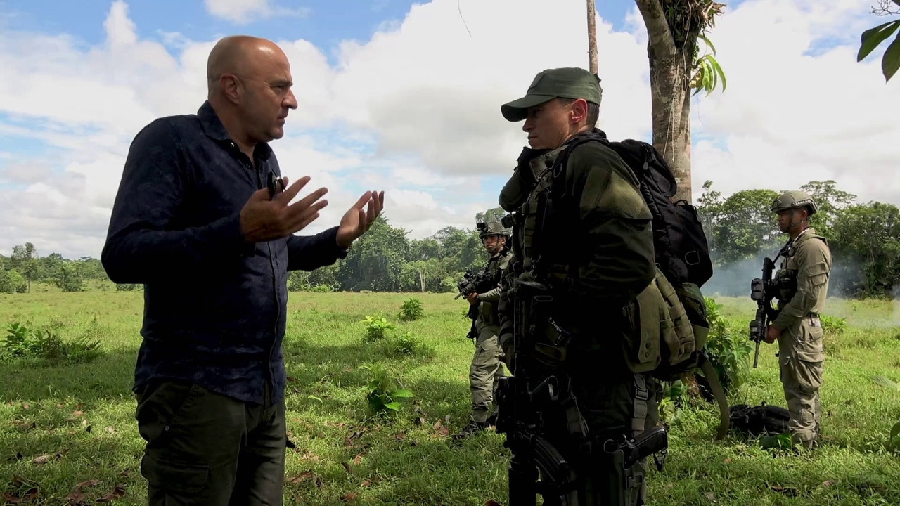 Cocaine War backdrop
