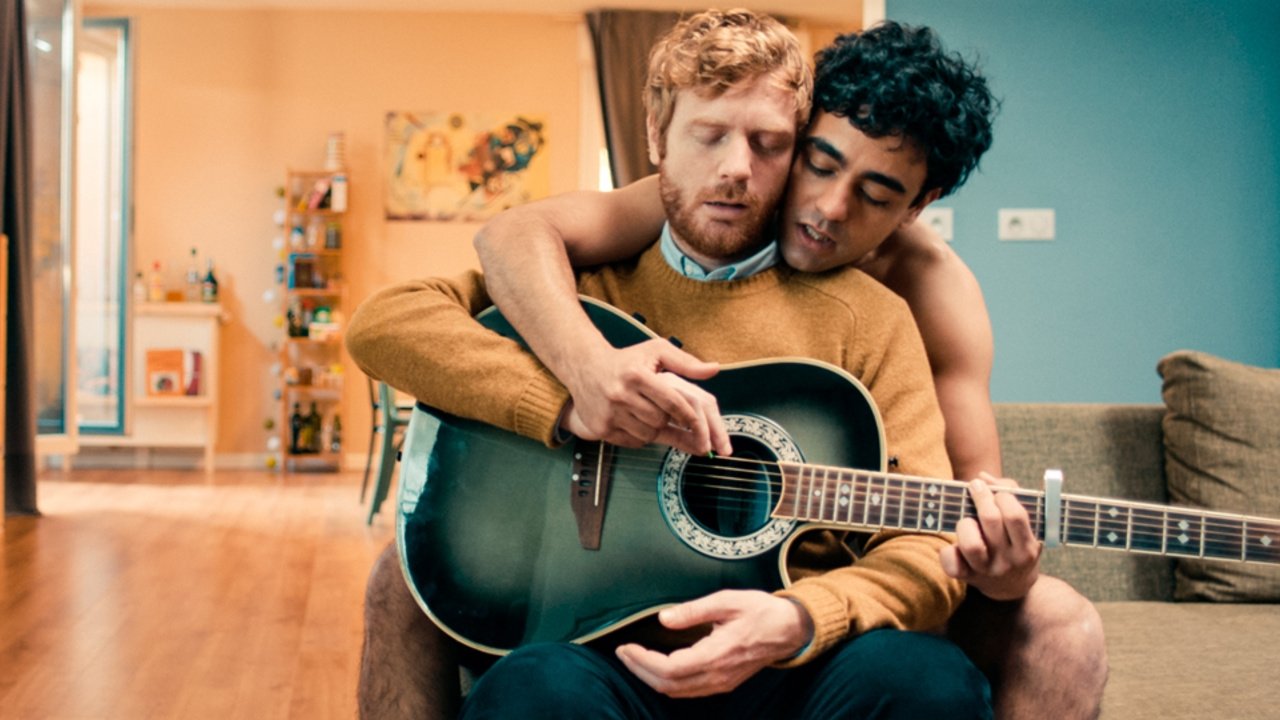 Clément, Alex, and Everyone Else backdrop