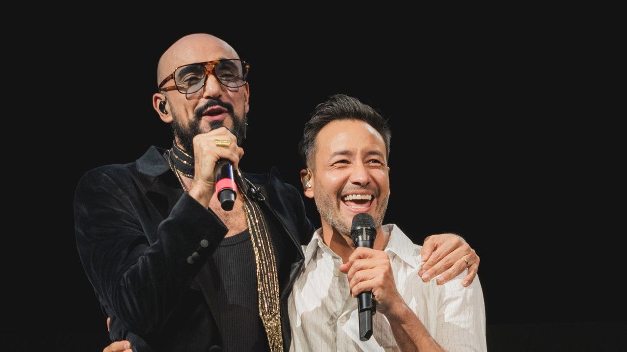 Es ahora: Luciano y Abel backdrop