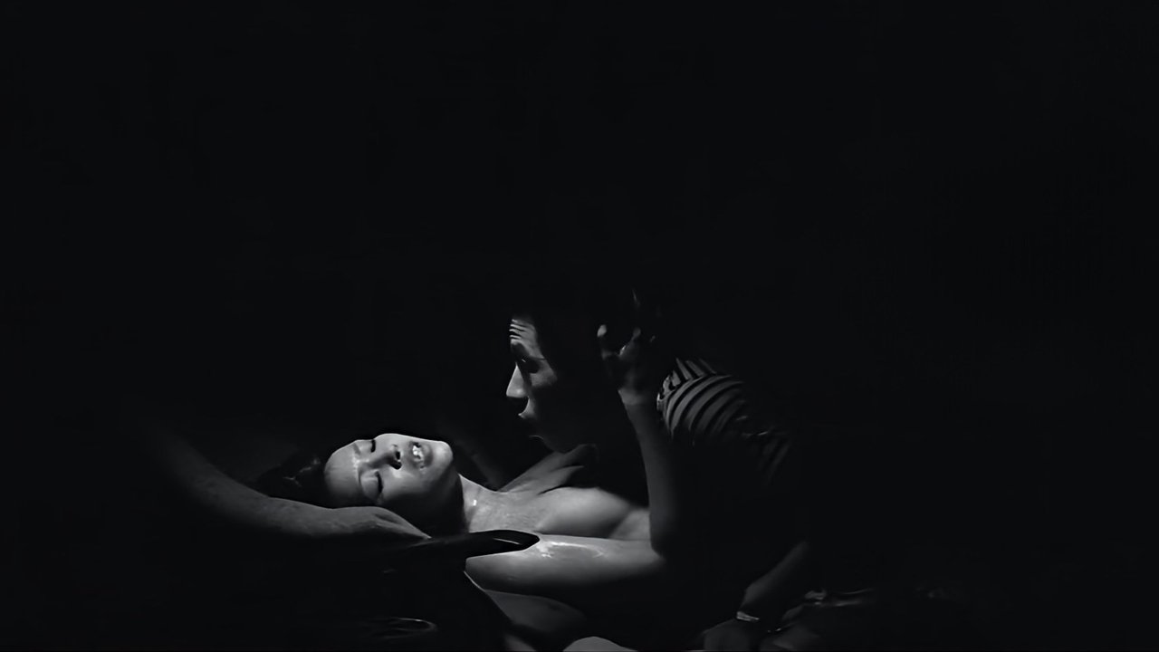 Secret Chronicle: She Beast Market backdrop