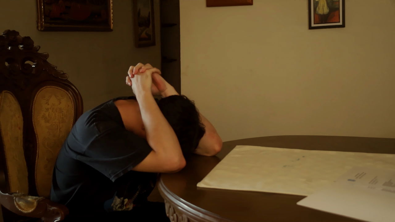 Silencio y Dolor backdrop