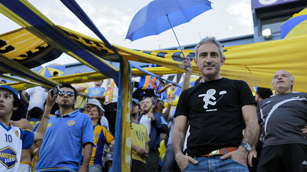 Entre los Barras Bravas backdrop