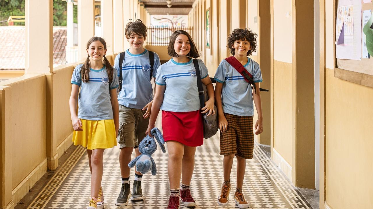 Monica and Friends: Lessons backdrop