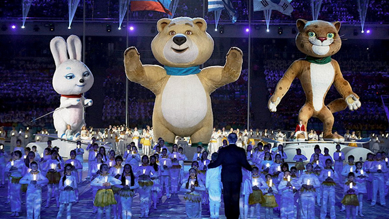 Sochi 2014: Olympic Closing Ceremony: Reflections of Russia backdrop