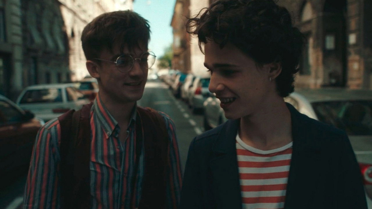 Budapest, Closed City backdrop