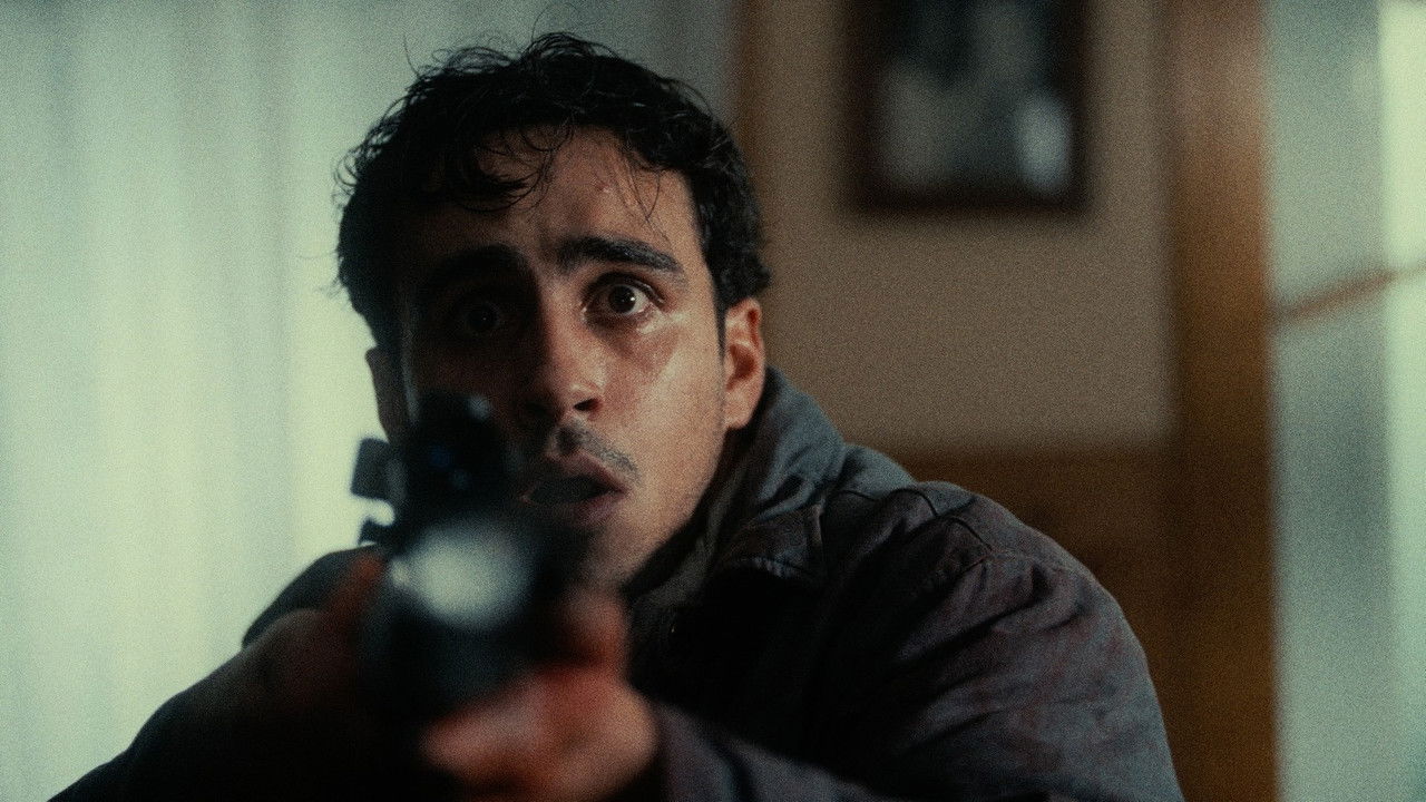 She'll Come Back backdrop