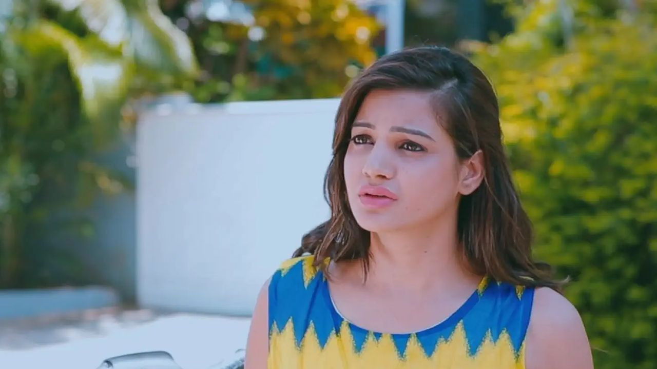 O Sthree Repu Raa backdrop