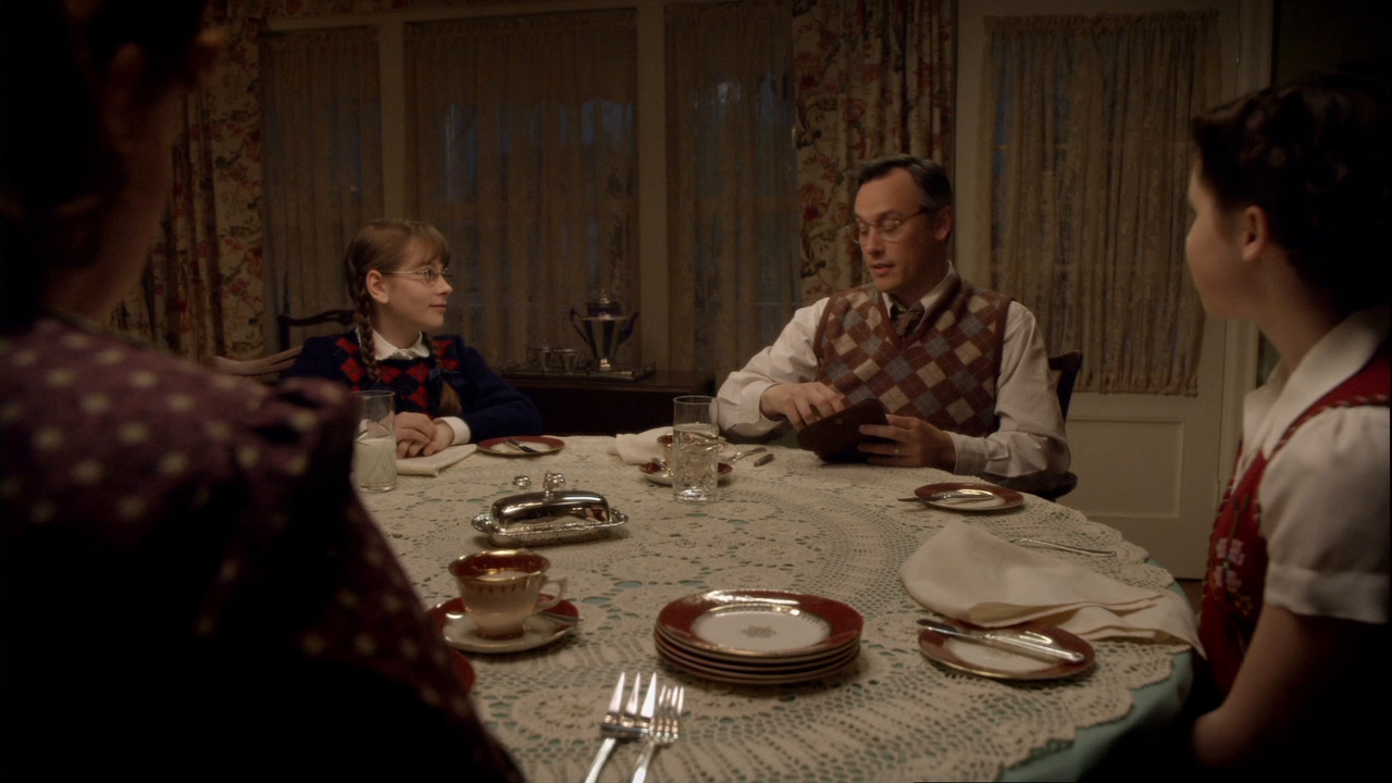 Molly: An American Girl on the Home Front backdrop