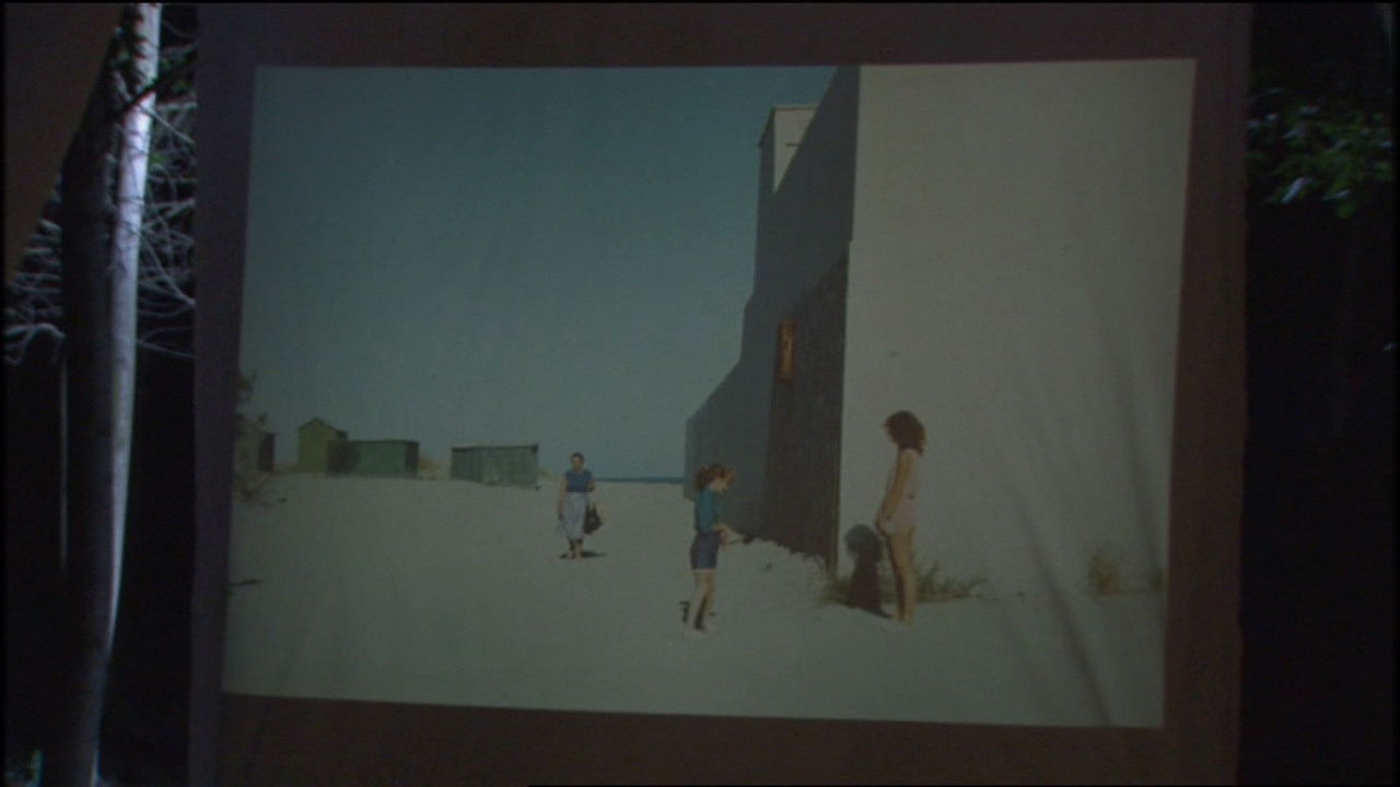 Il mondo di Luigi Ghirri backdrop