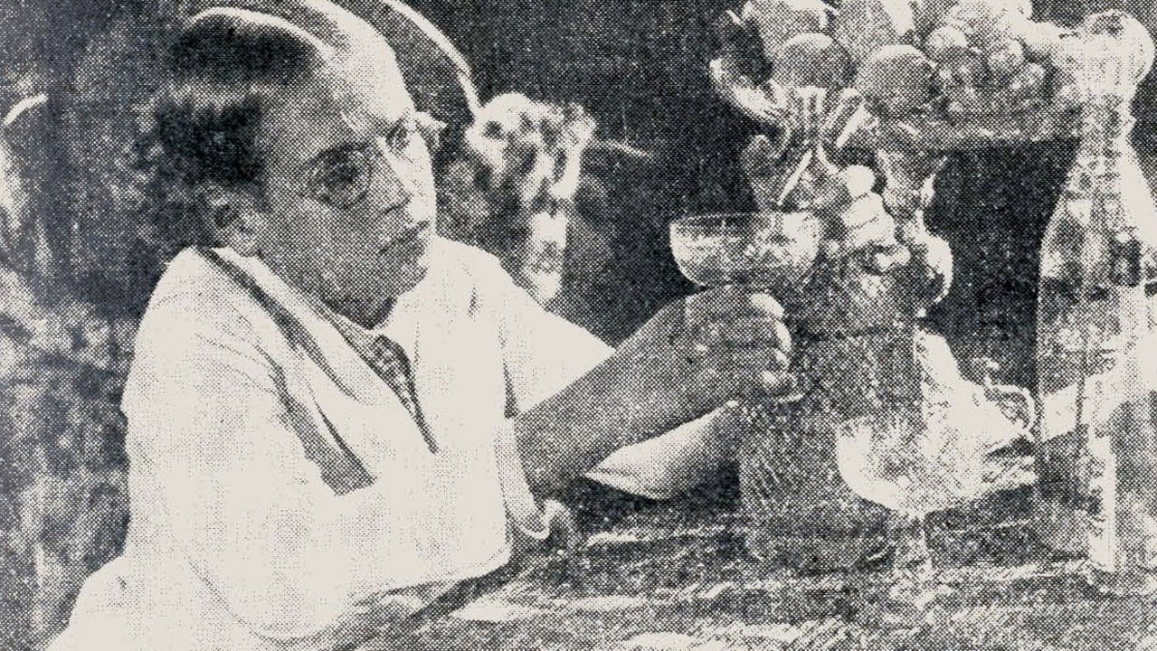 Robinson on His Own backdrop