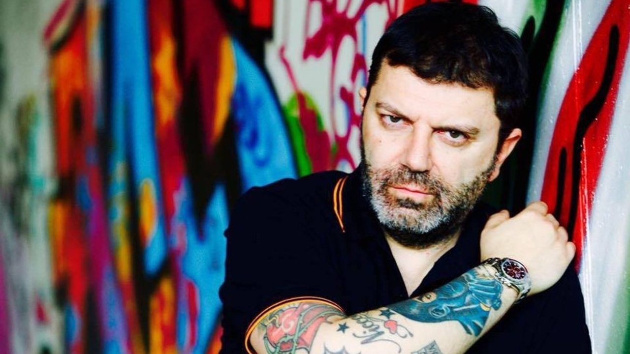 Si Vis Pacem Para Bellum backdrop