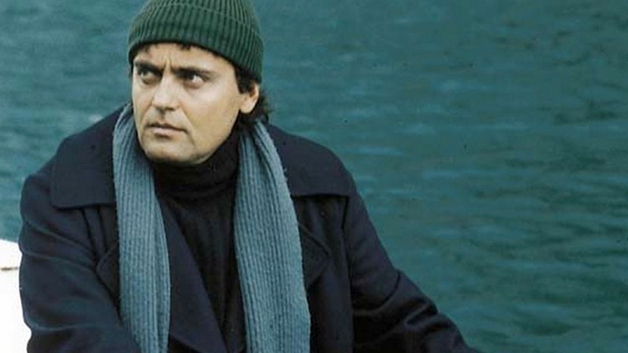 Il mare, non c'è paragone backdrop