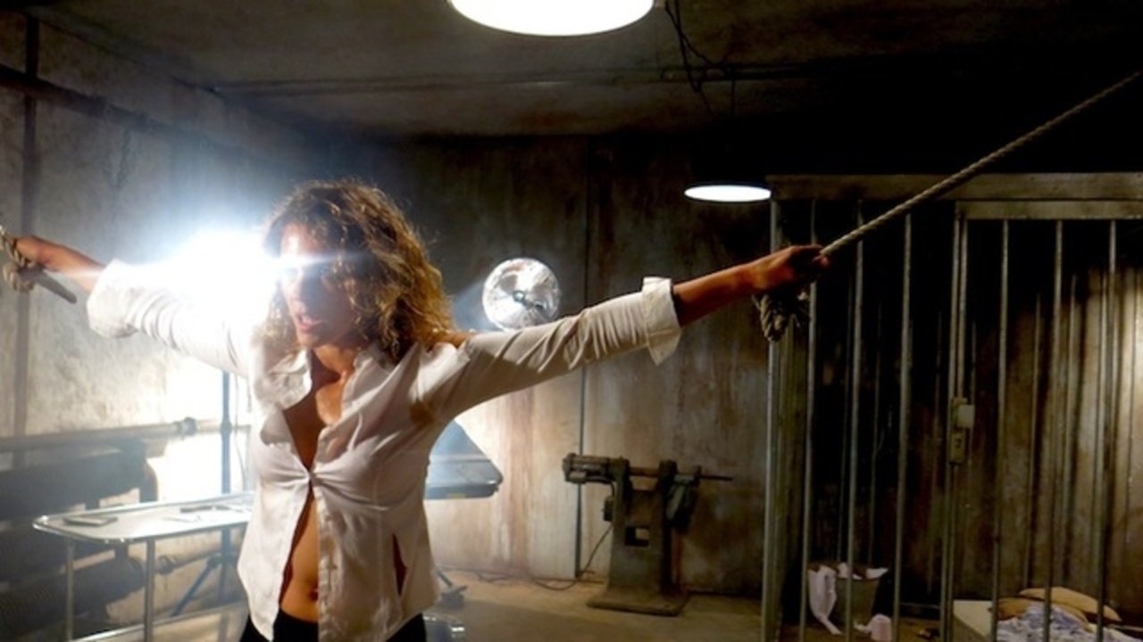 Chienne de vie backdrop