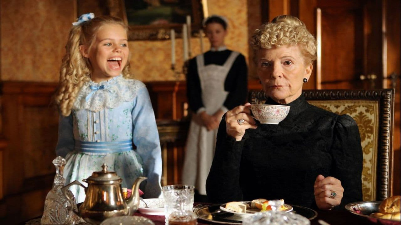 Little Lady backdrop