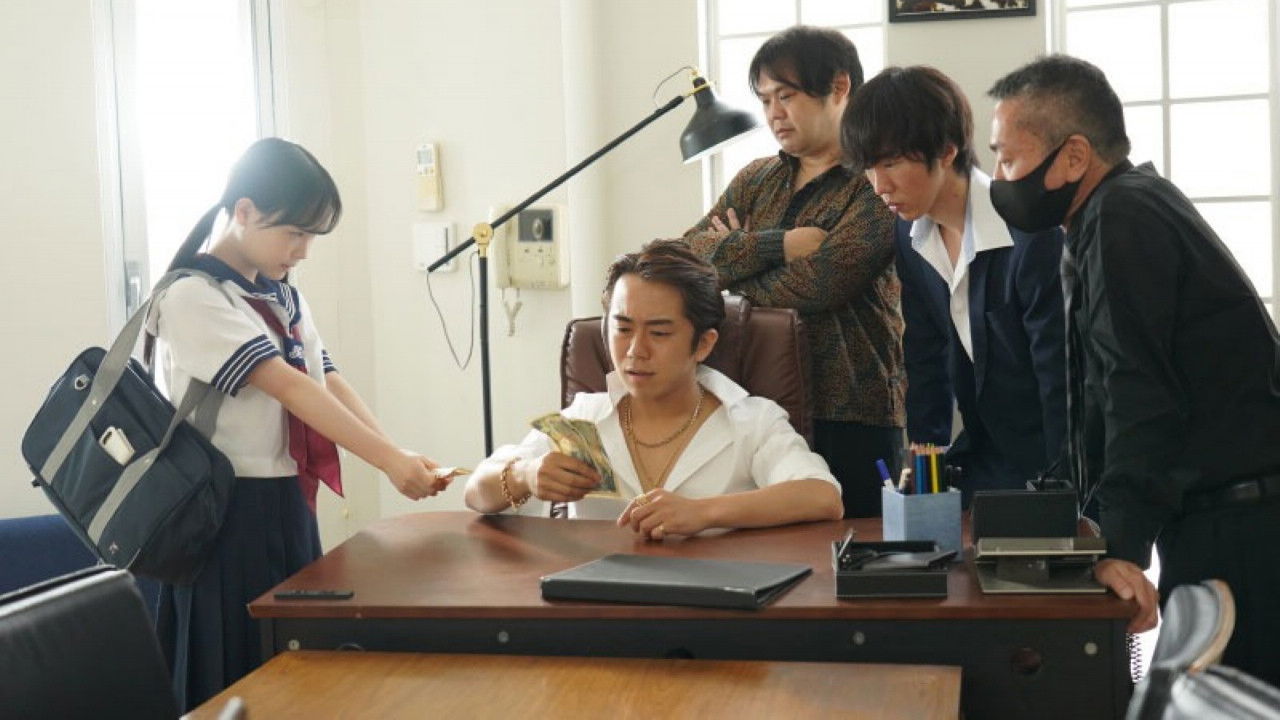 MIAA-738 A Girl Who Clutches A New Year's Gift Of 3,000 Yen And Offers A Young Mako As A Substitute For Her Mother's Debt. Lara Kudo backdrop