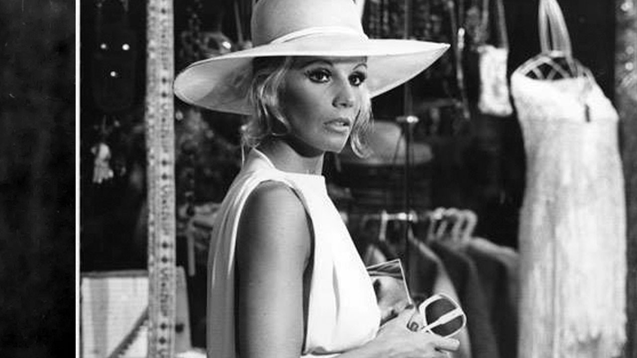 Los hombres sólo piensan en eso backdrop