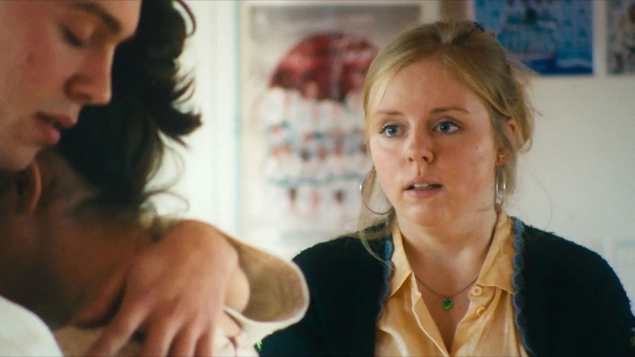 Le Mariage Forcé backdrop