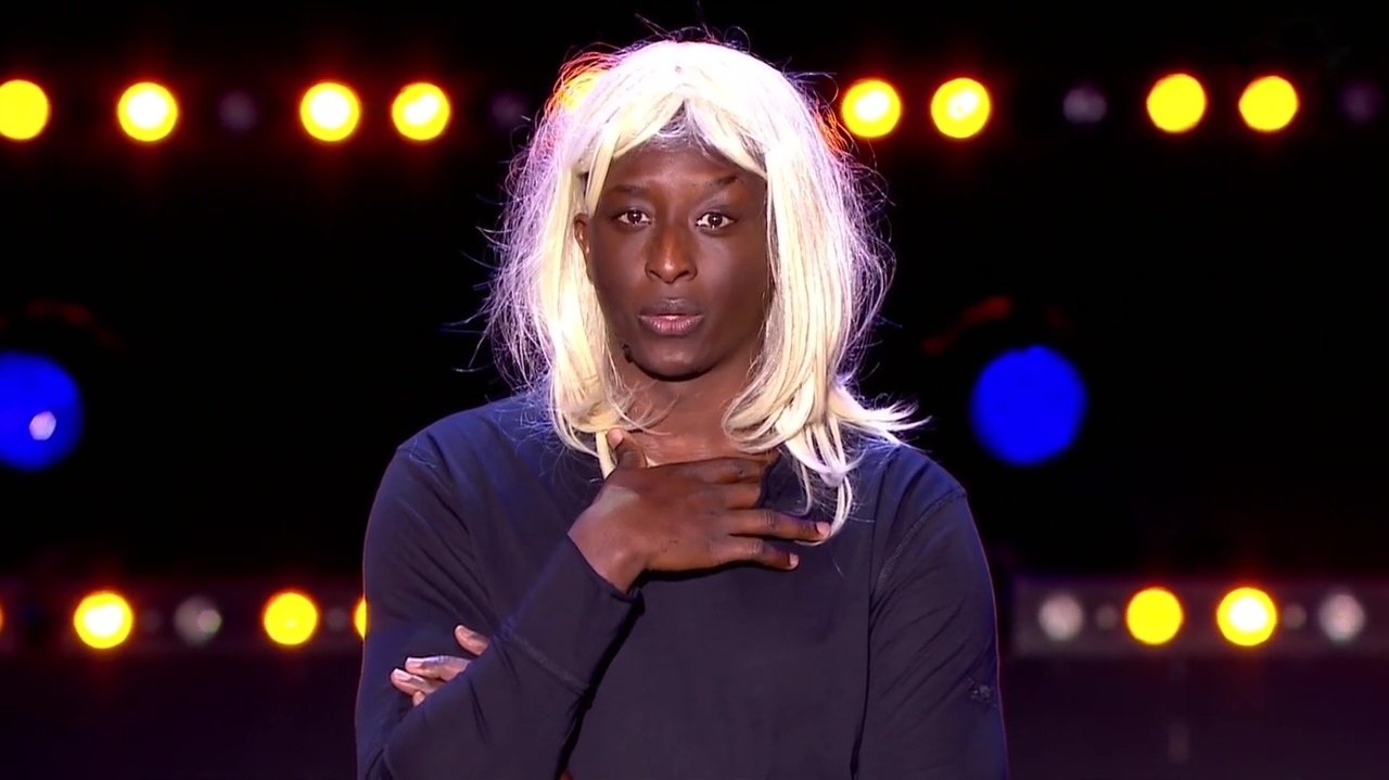 Ahmed Sylla - Avec un grand A backdrop