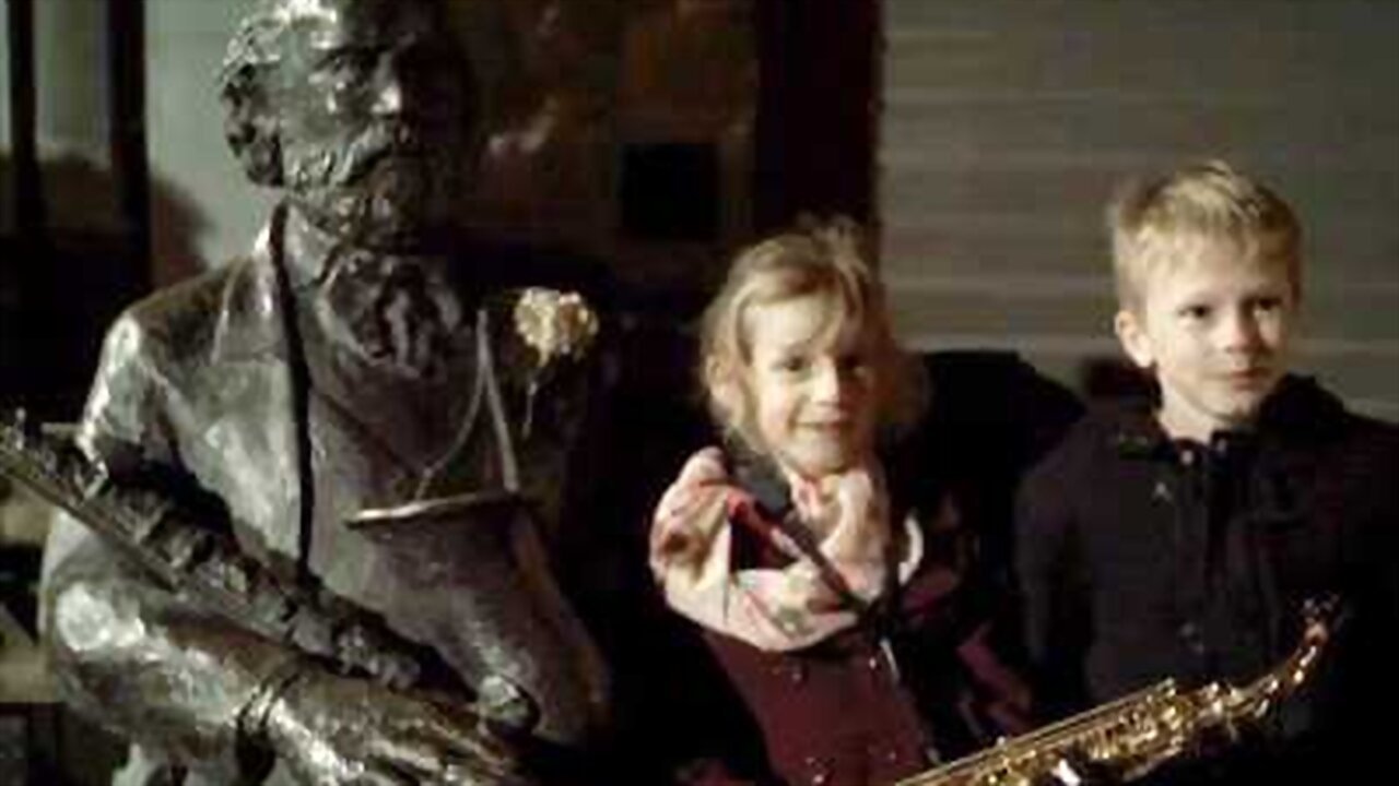 The Devil's Horn backdrop