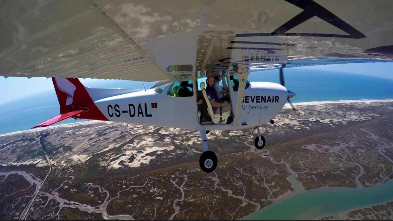 Mar - A Última Fronteira backdrop