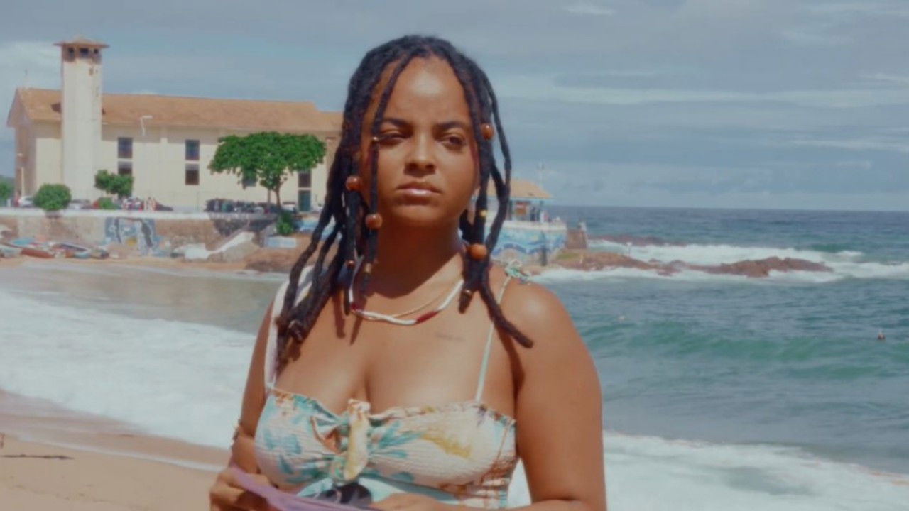 Onde o céu encontra o mar backdrop