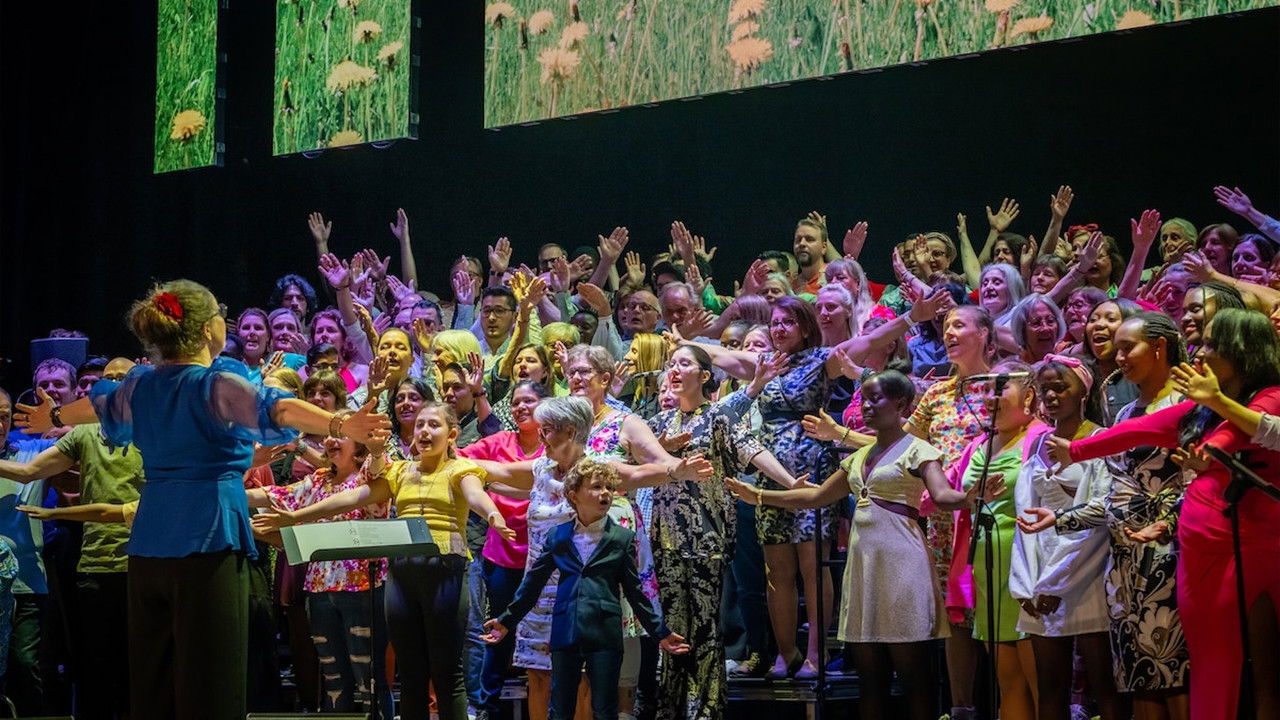 Kören - undret i Östersund backdrop