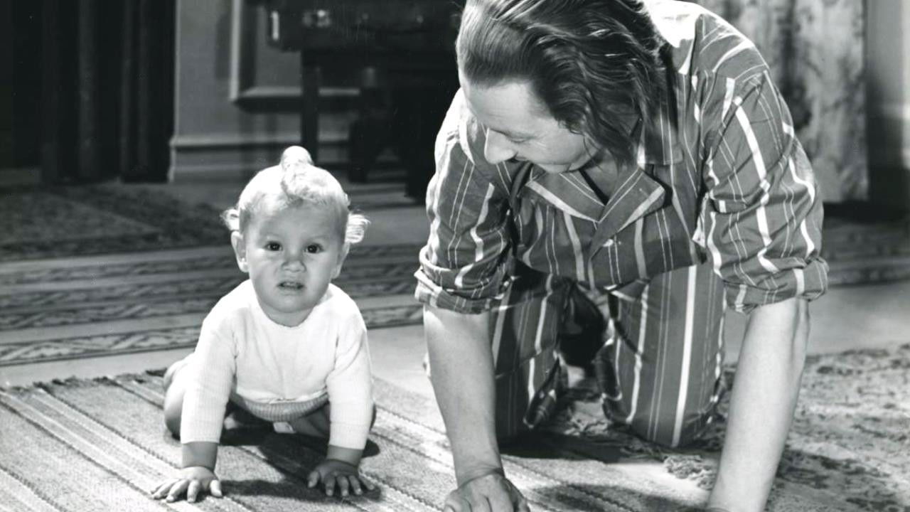 Baby paa eventyr backdrop