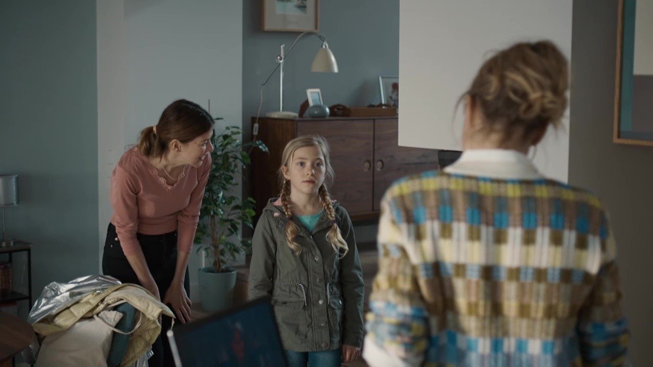 Das bleibt unter uns backdrop