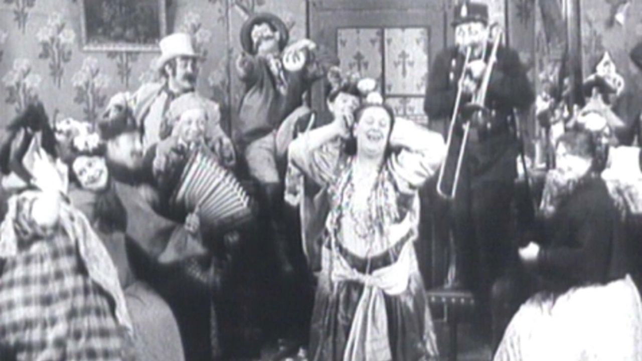 La Bous Bous Mée backdrop