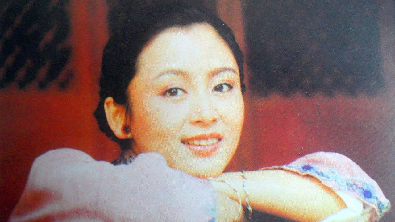 霜叶红似二月花 backdrop