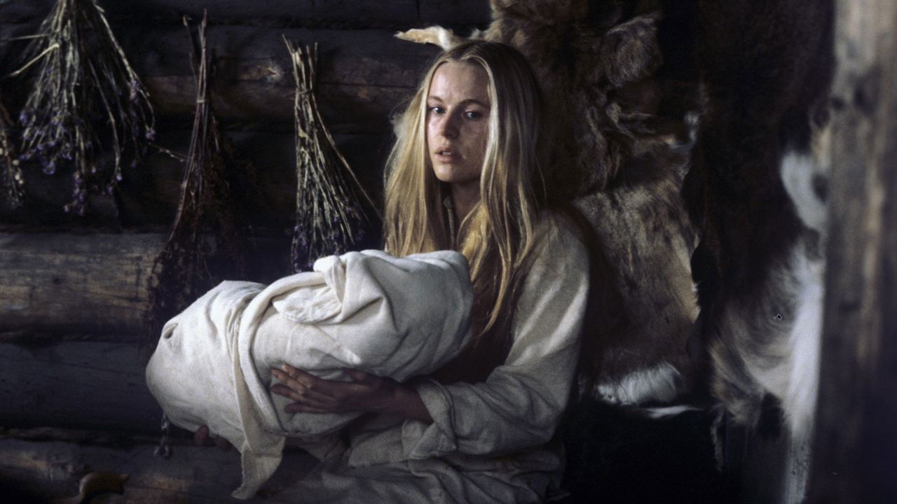 Primary Russia backdrop