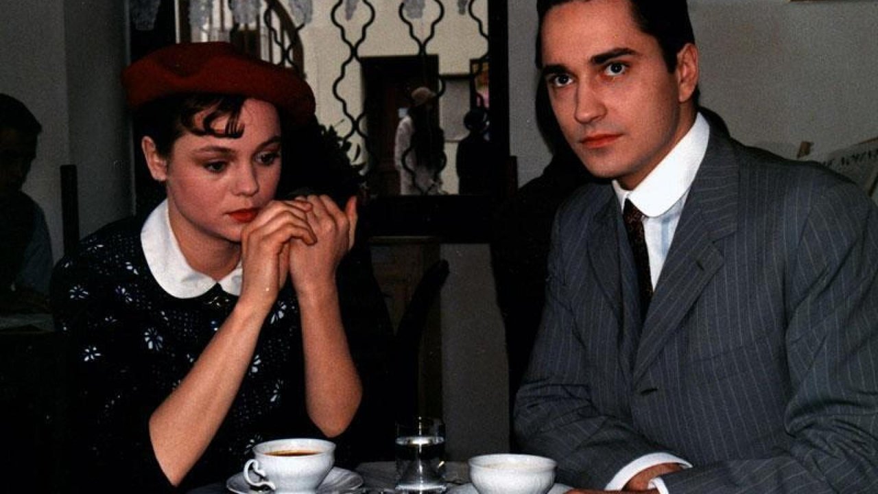 Hříšní lidé města brněnského backdrop