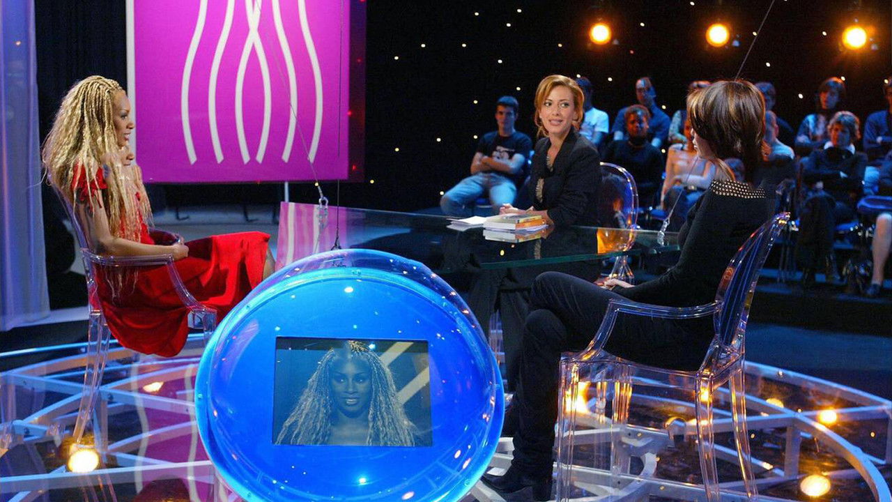 L'Avenir en direct backdrop