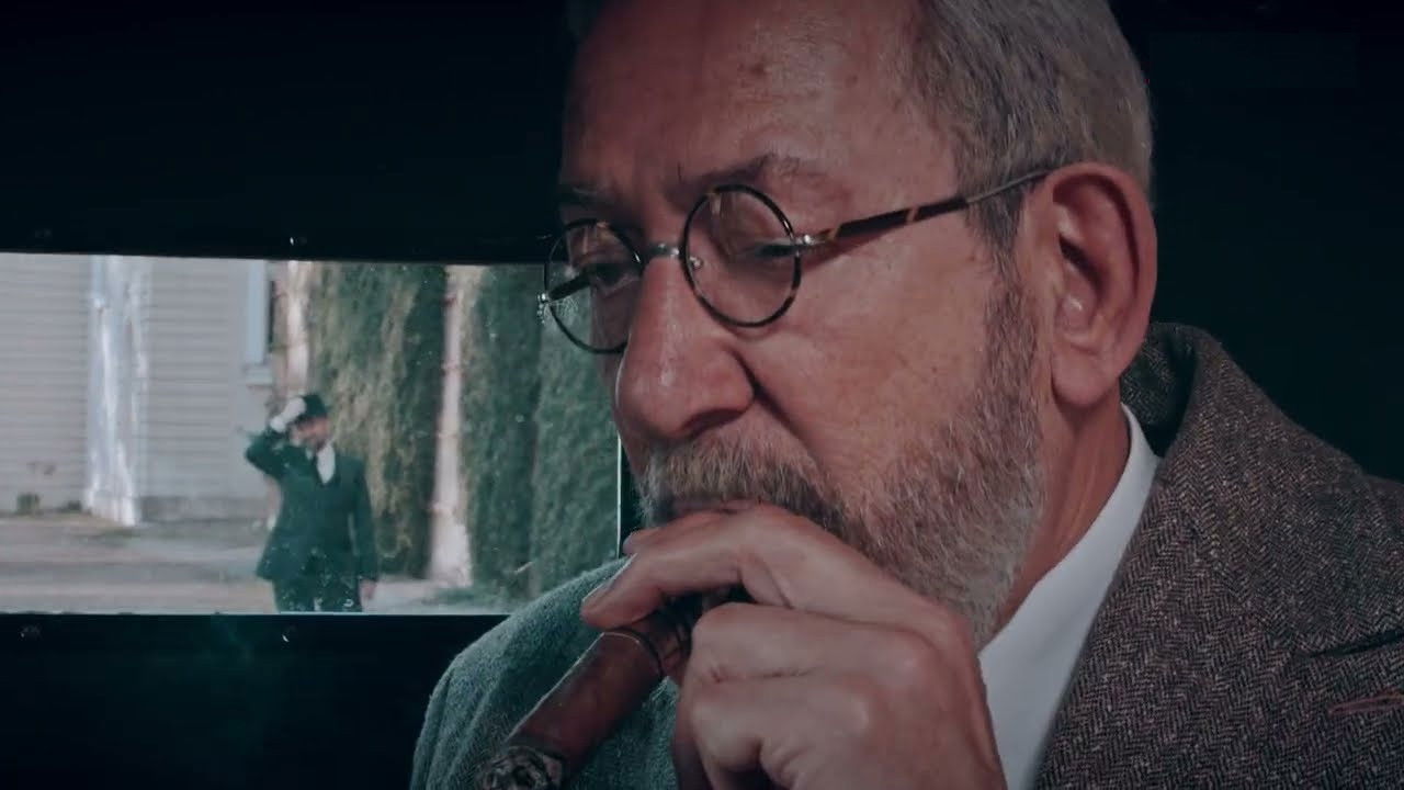 Una sombra en el rostro de Freud backdrop