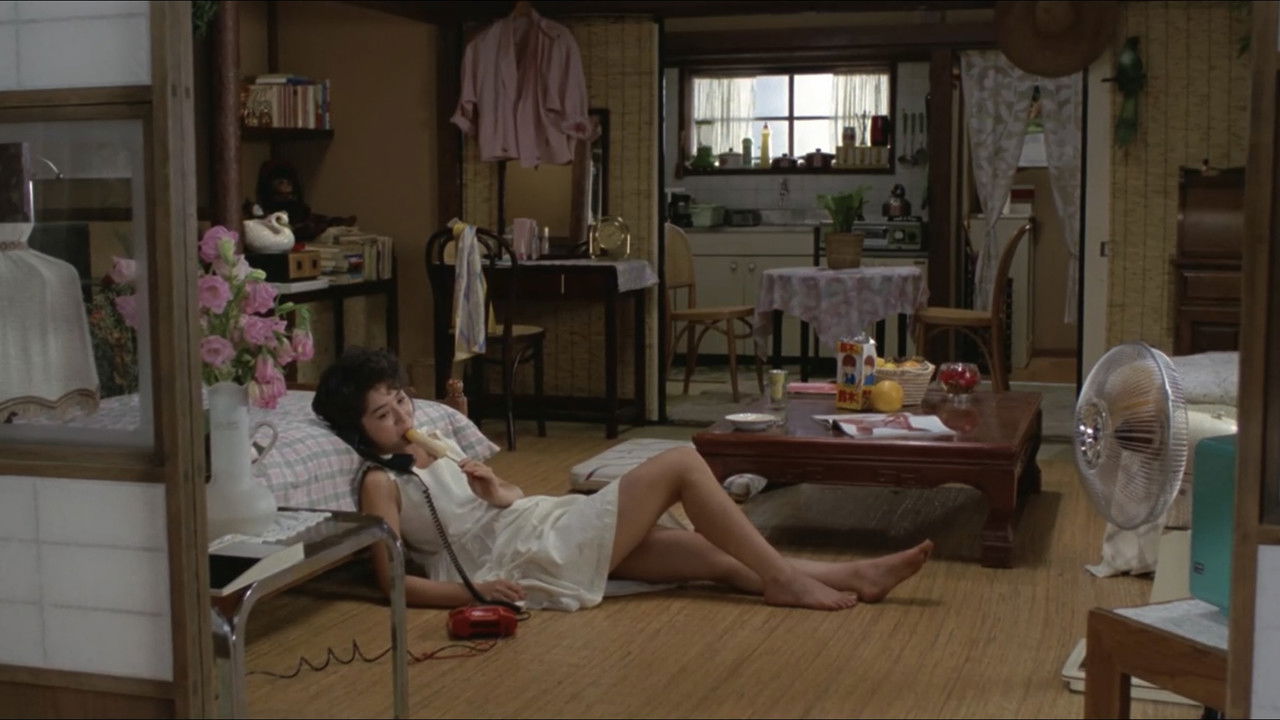 Elder Sister's Diary backdrop