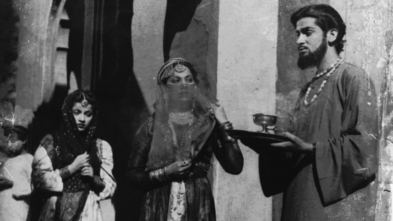 Shama Parwana backdrop