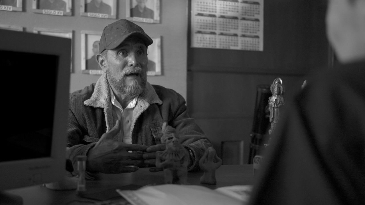 Los Muertos No Lloran backdrop