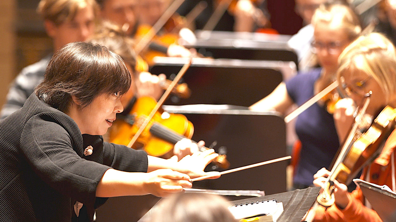 Beyond the Grace Note backdrop