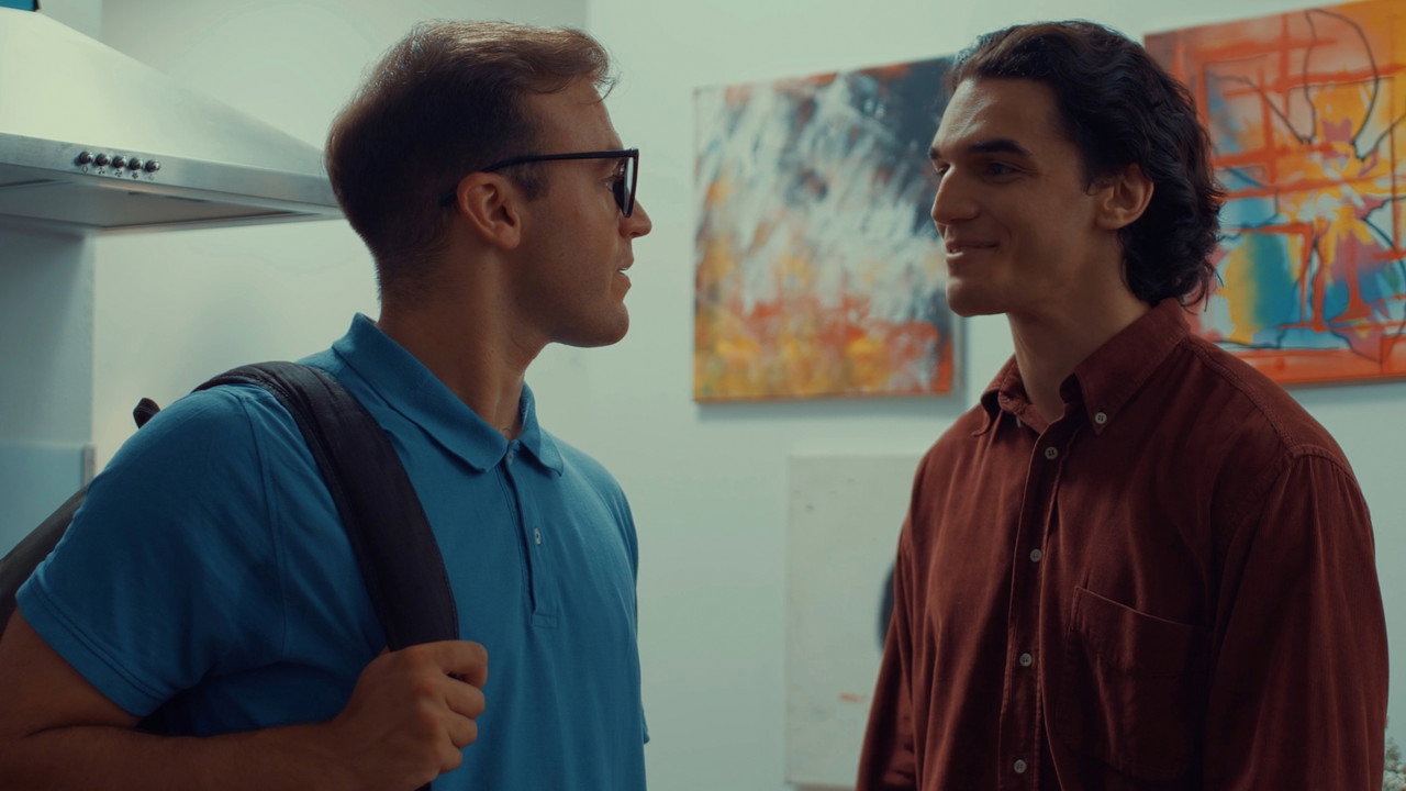 El último huésped backdrop