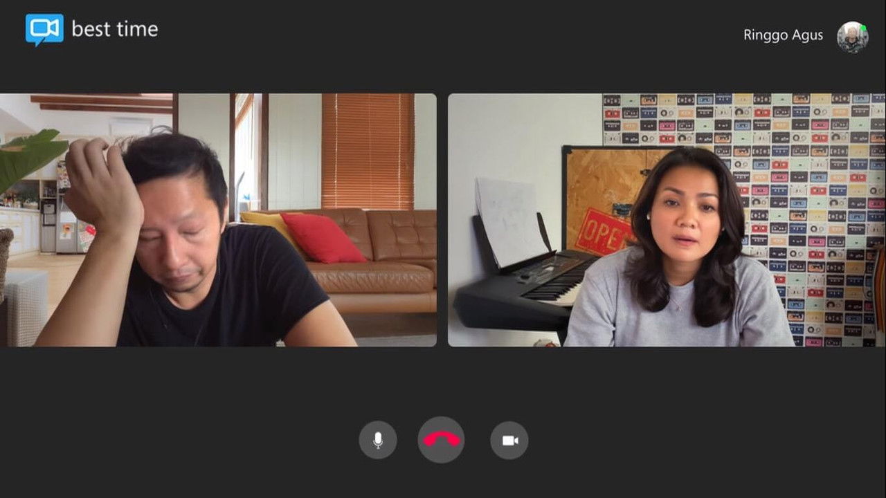 Sepuluh Meter backdrop