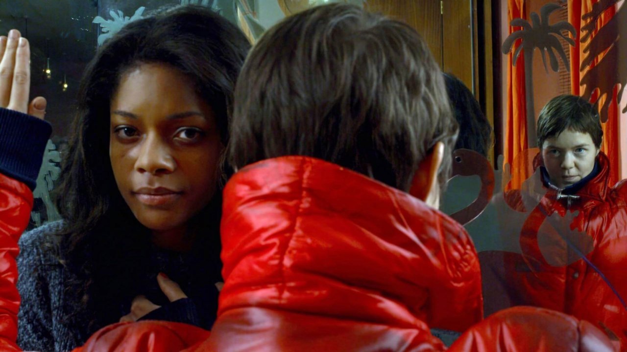 Poppy Shakespeare backdrop