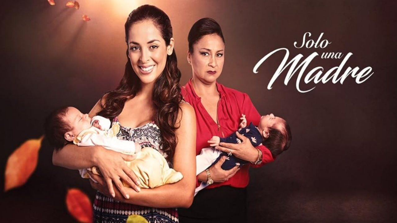 Solo una Madre backdrop