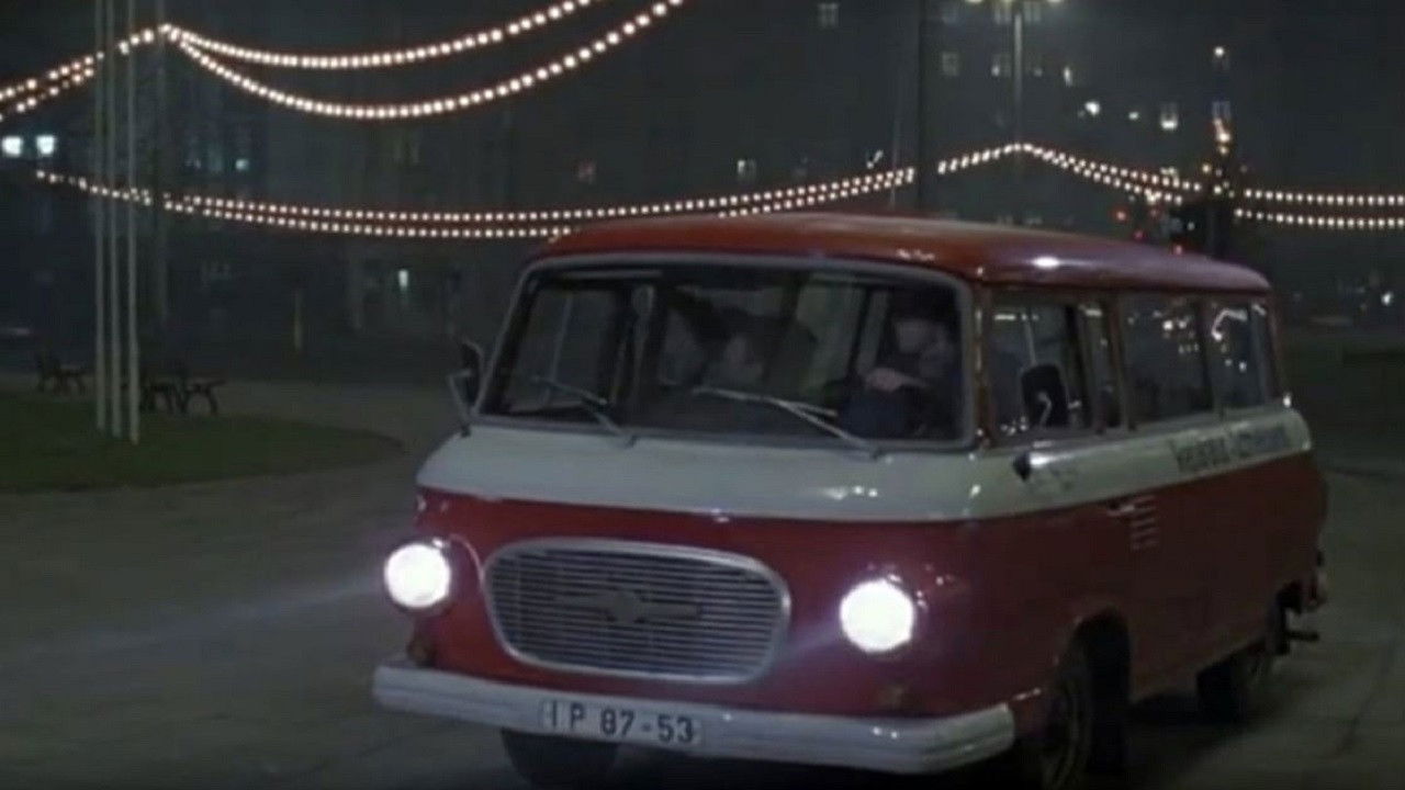 Die Weihnachtsklempner backdrop