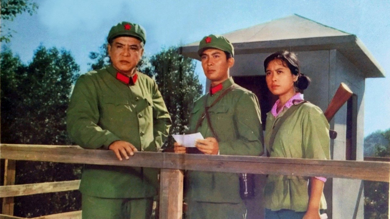 March in Front of the War backdrop